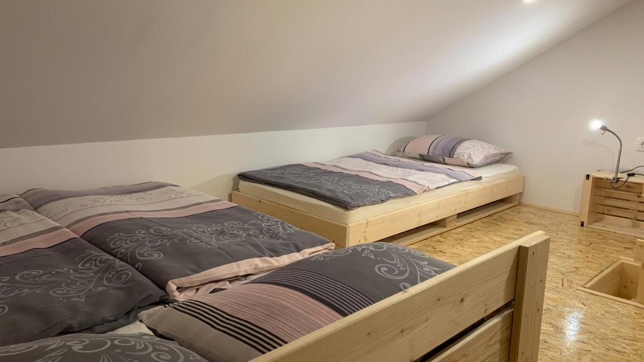 Holiday House Zlacka Gorca Pristava pri Mestinju Экстерьер фото